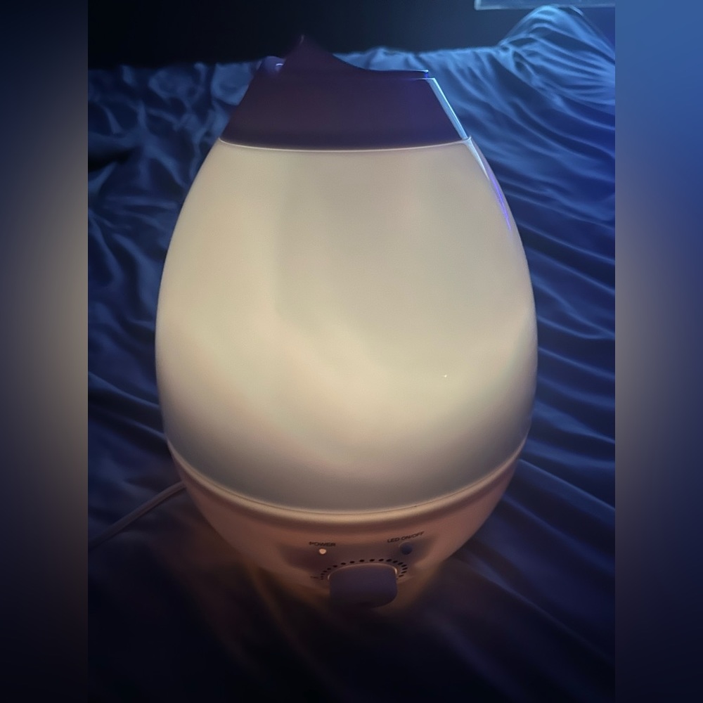 Color Changing Humidifier - Picture 13 of 16